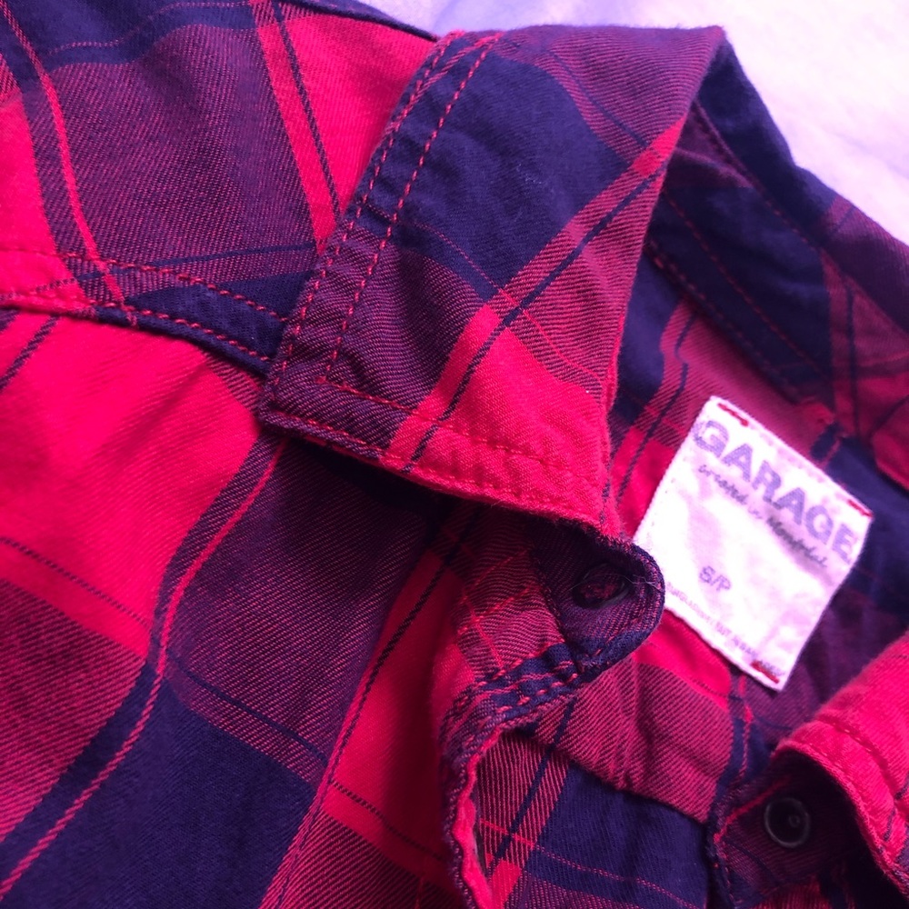 Garage plaid button up